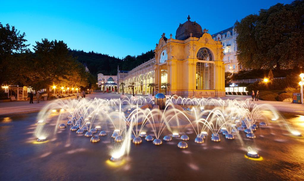 Hotel Excelsior Mariańskie Łaźnie Zewnętrze zdjęcie