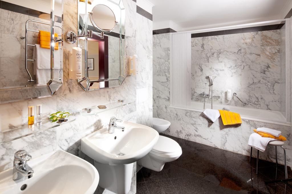 Hotel Excelsior Mariańskie Łaźnie Zewnętrze zdjęcie