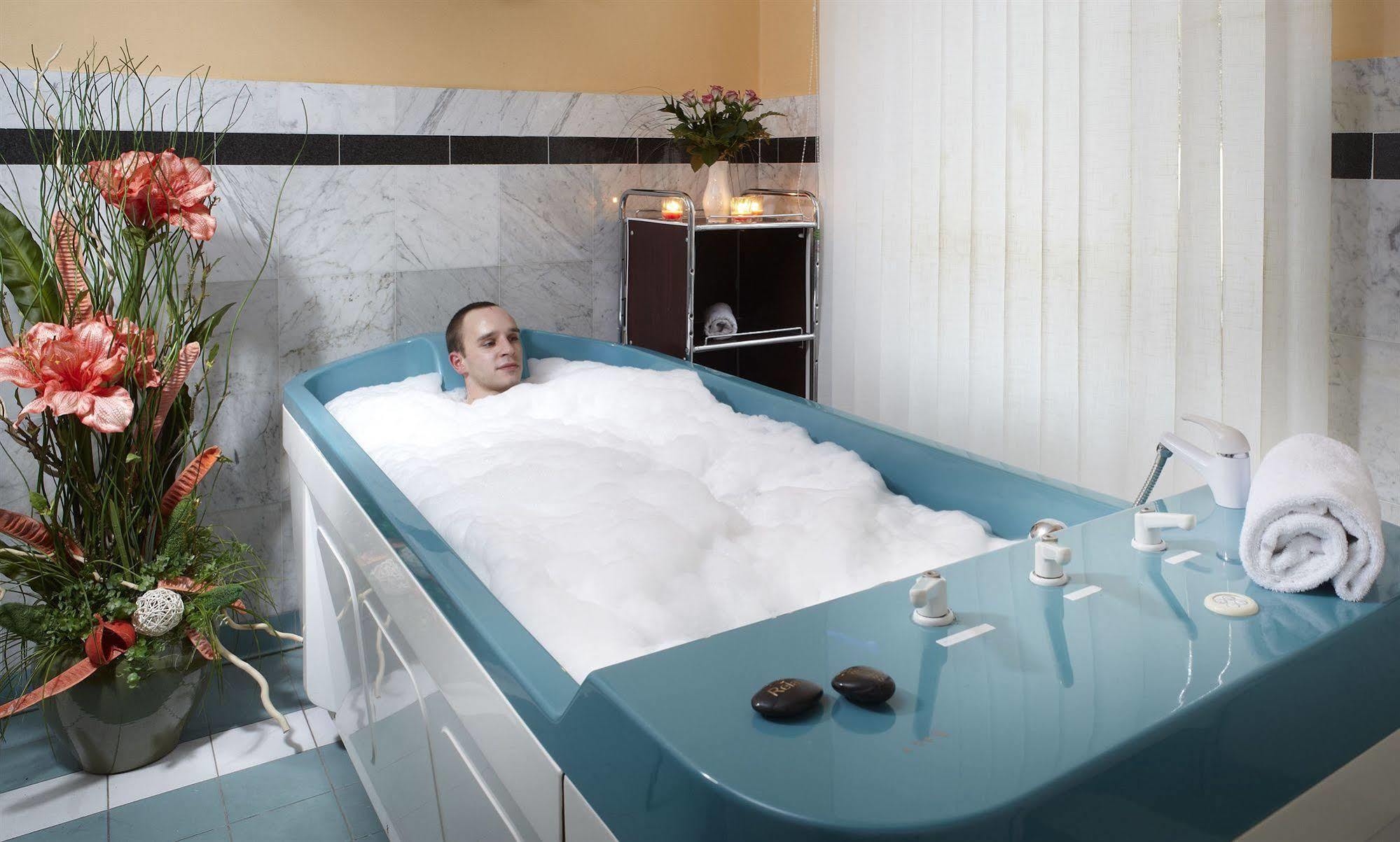 Hotel Excelsior Mariańskie Łaźnie Zewnętrze zdjęcie